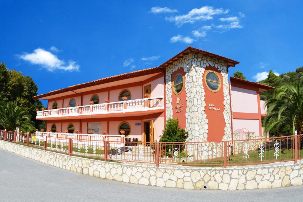 Petros Italos Neos Marmaras Extérieur photo